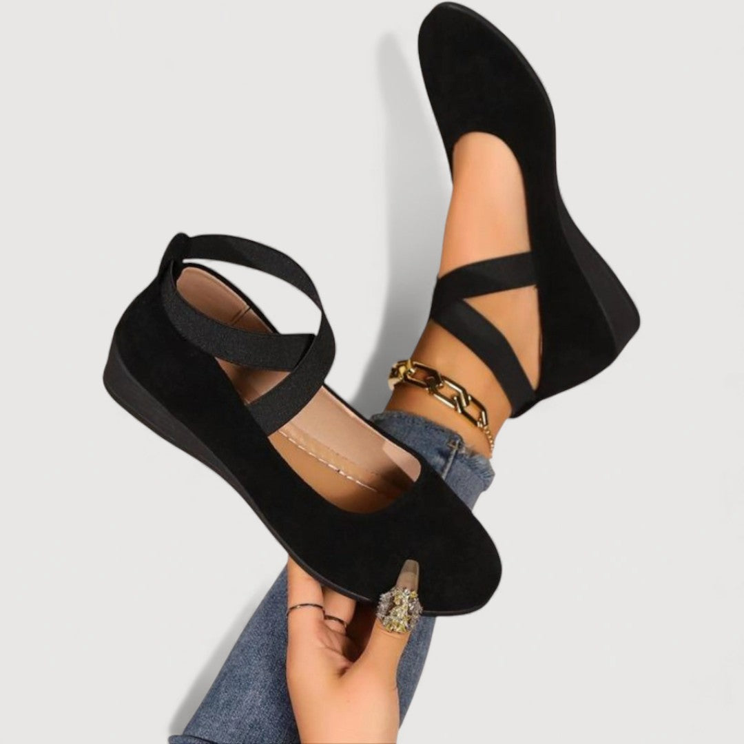Livia | Zapatos Cómodos con Correa Cruzada - Negro