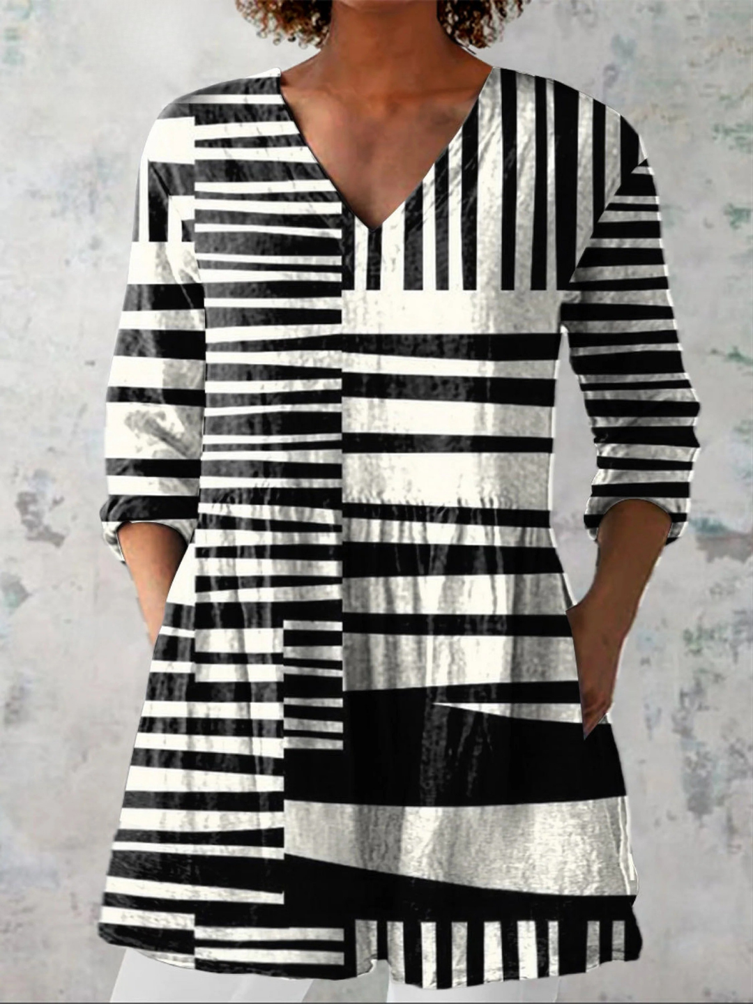 Quinn | Blusa Larga Geométrica Blanco y Negro
