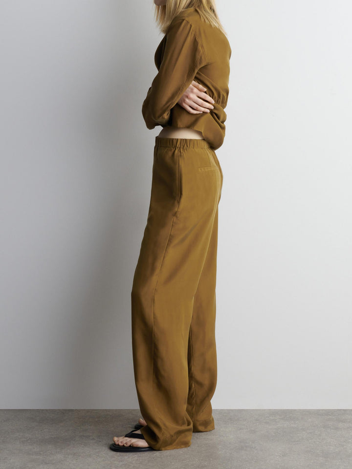 AURA | Conjunto de traje con solapa de chal