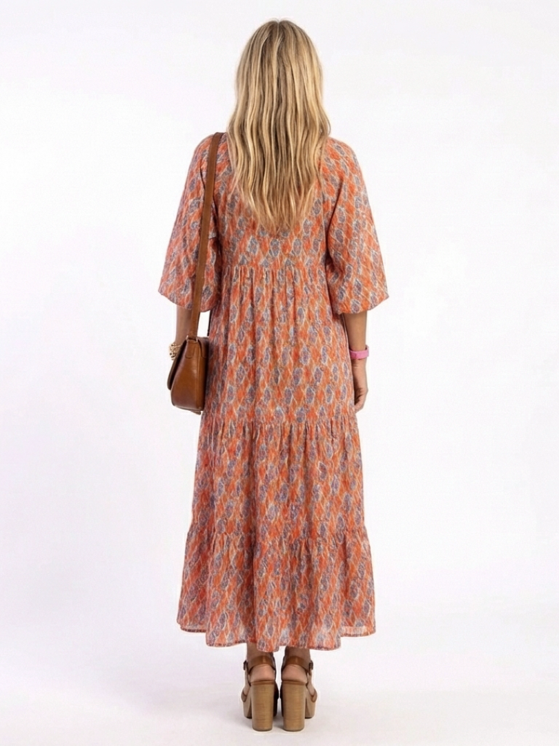Vestido midi de capa con escote en V y estampado geométrico Amara - Juliaver Madrid (vista 4)