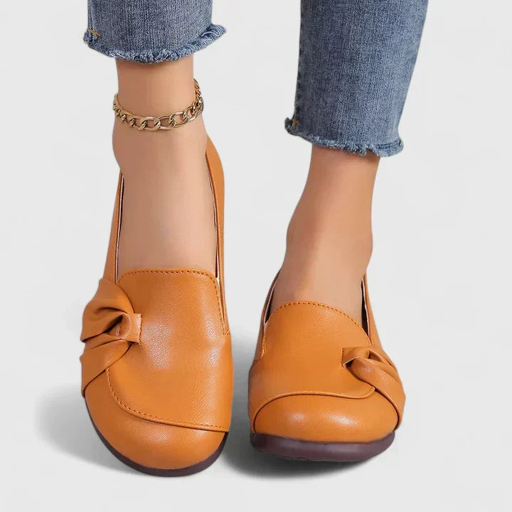 Iva | Mocasines Elegantes y Cómodos - Negro