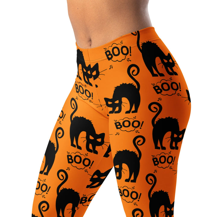 Leggings de Halloween Gatitos Negros con estampado de gatos negros sobre fondo naranja – imagen 10