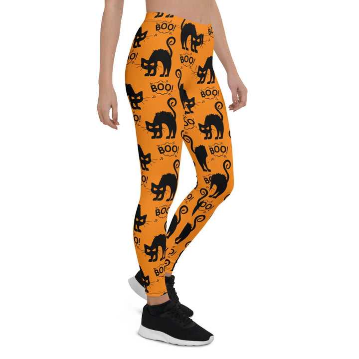 Leggings de Halloween Gatitos Negros con estampado de gatos negros sobre fondo naranja – imagen 8