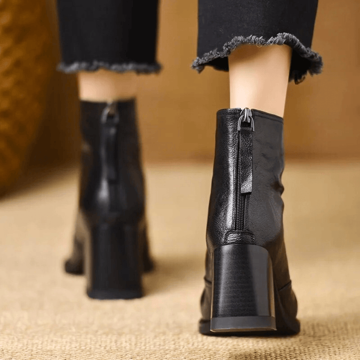 CLARA | Botas de tacón de cuero